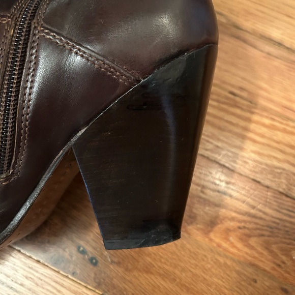 Gorgeous Italian leather heeled boots - dark brown - Picture 8 of 9